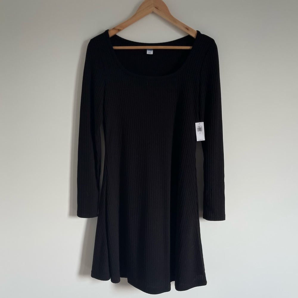 ‼️NWT‼️ Black Square Neck Fit Flare Dress